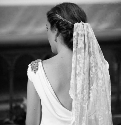 Veil and Headpiece for a Pol Núñez bride